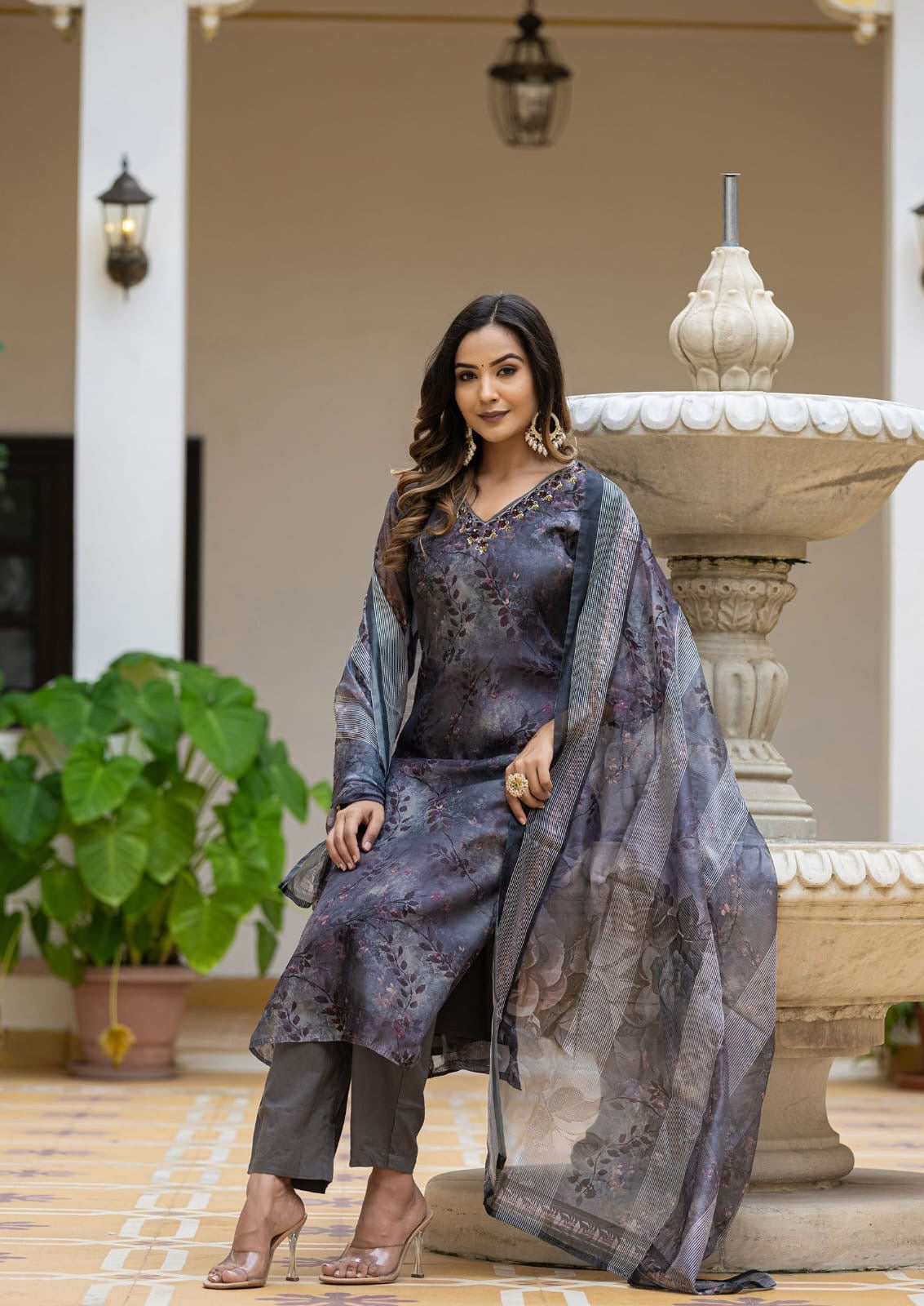 Organza Kurta Pant Dupatta Set with Beautiful Detailing Work – M to XXL