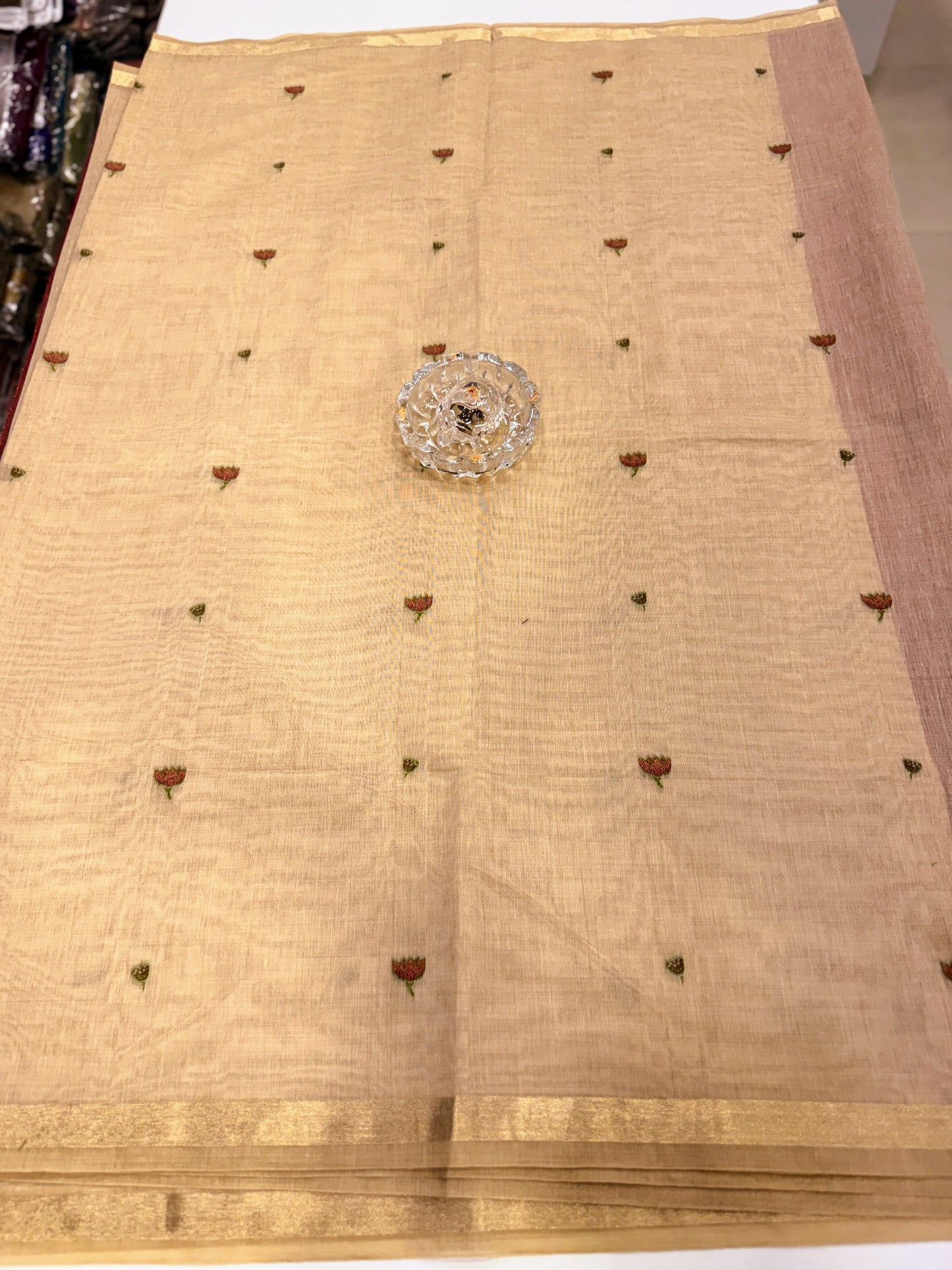 Munga Cotton Handloom Pichwai Saree for Women with Woven Border and Tassel Pallu – Soft Lightweight Traditional Wear