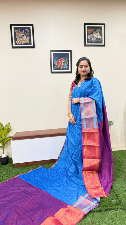 3D Emboss Soft Silk Saree with Contrast Chitt Pallu and Running Blouse – Art Silk Collection