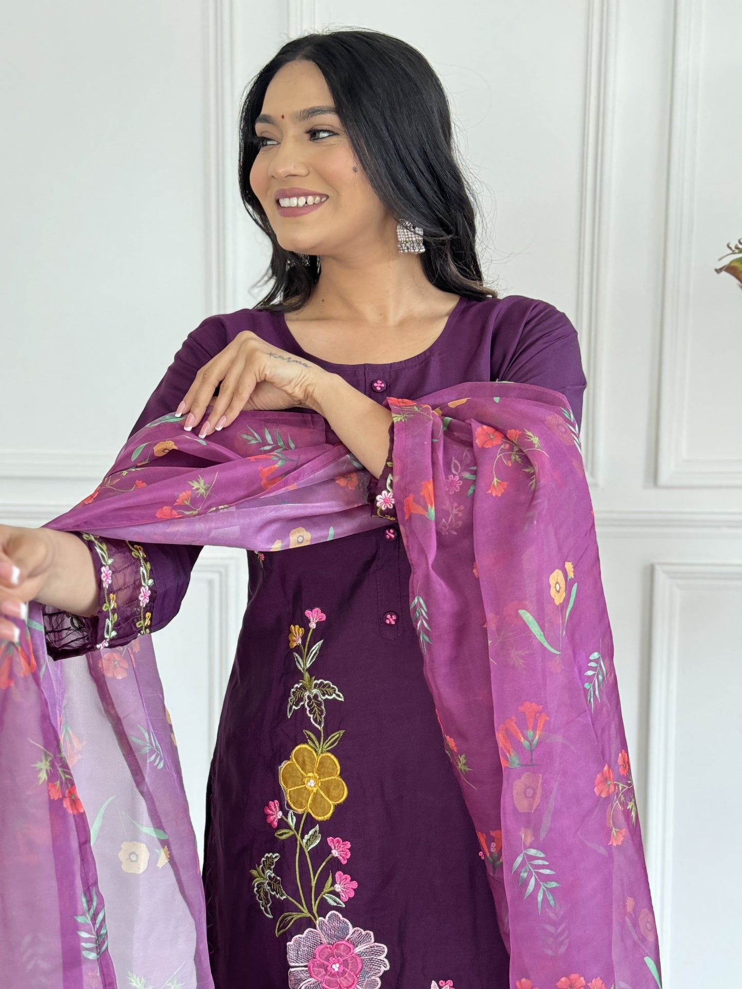 Chanderi Silk Embroidered Kurti Pant Set with Organza Printed Dupatta for Women