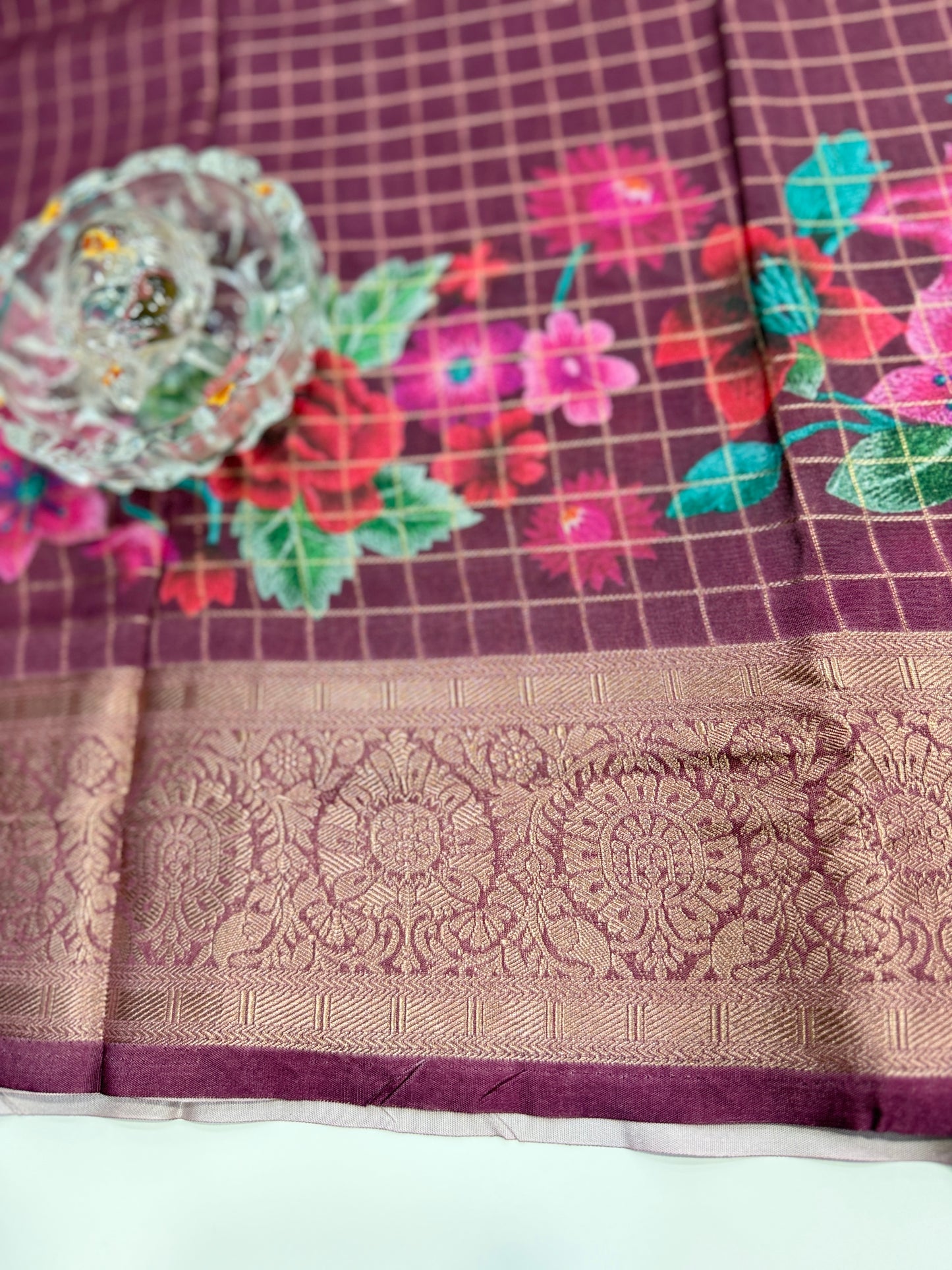 Printed handloom georgette saree for women with woven border and floral design