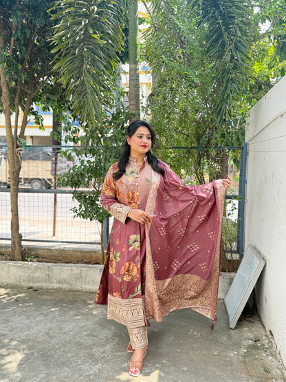 Premium Silk Embroidered Front Cut Kurta Pant Set with Jacquard Dupatta – Festive Wear for Women