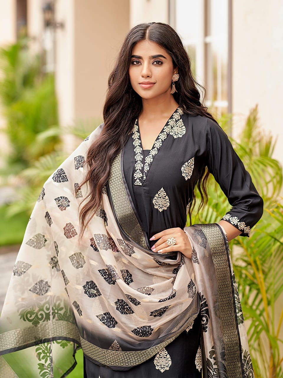 Women’s Roman Silk Straight Suit Set with Digital Print Dupatta – 3-Piece XL to 2XL