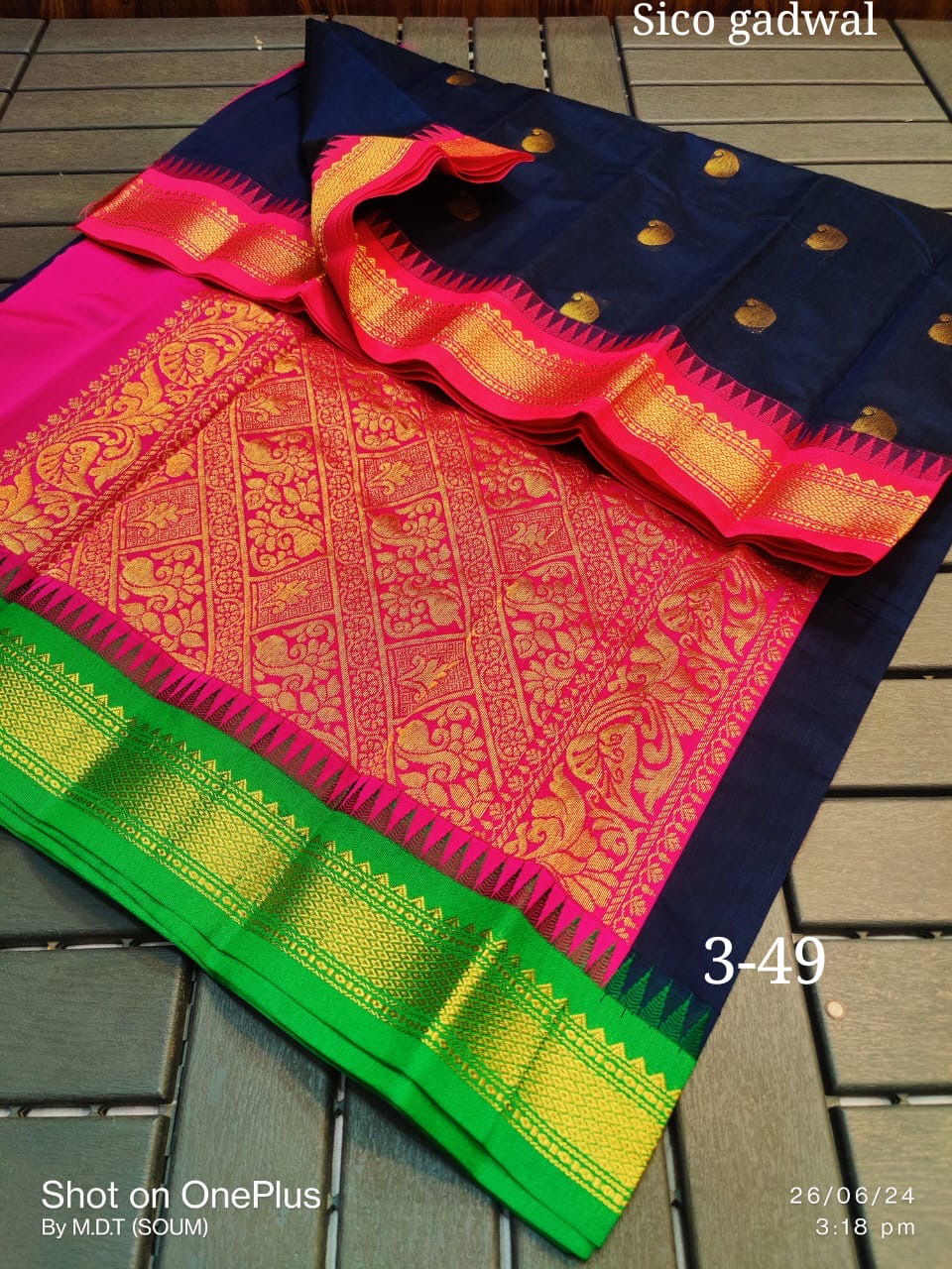 Cotton Silk Gadwal Saree with Traditional Weaving and Blouse Piece for Women