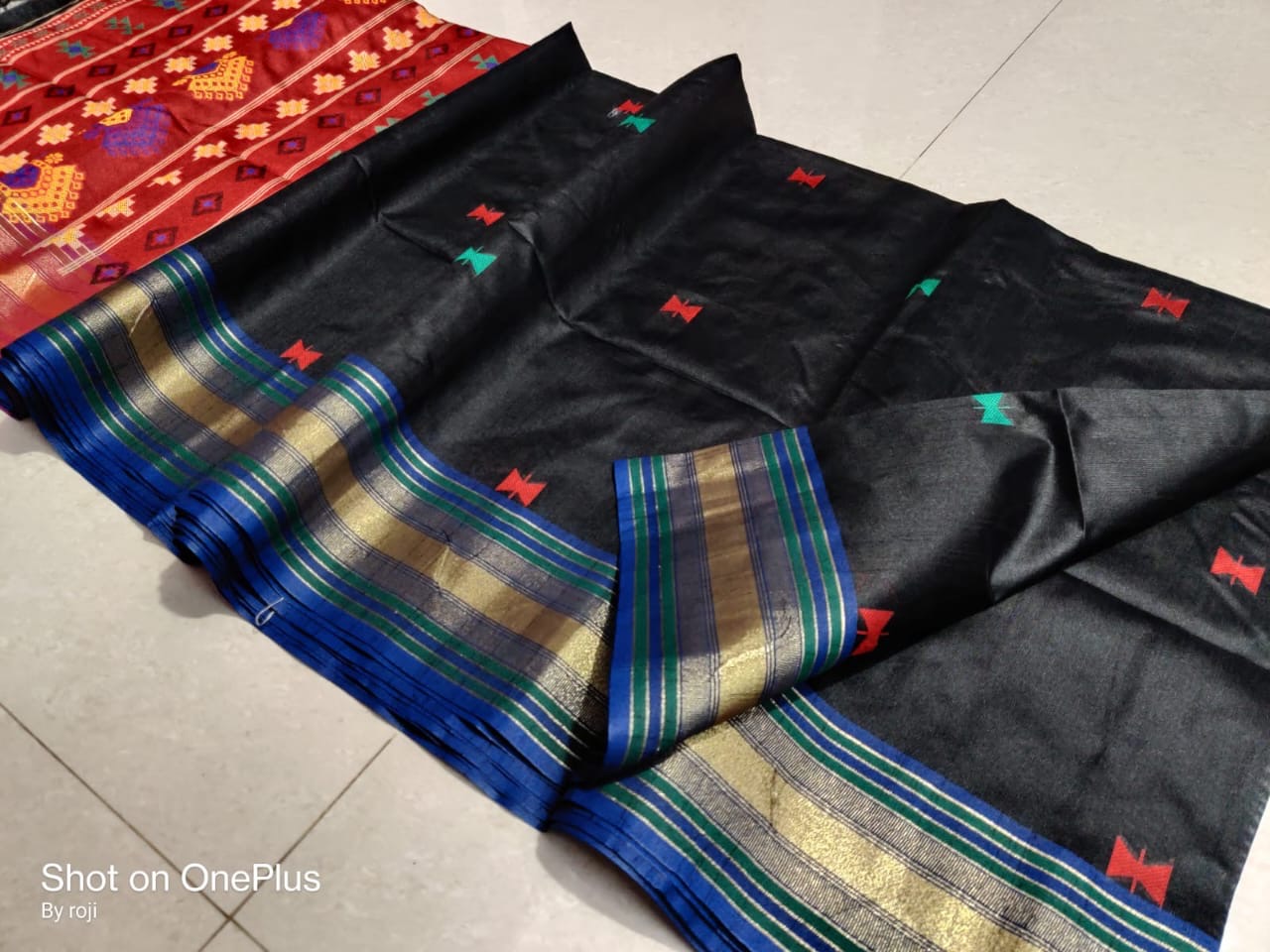 Chhattisgarh Silk-Cotton Blend Handloom Saree with Contrast Border – Festive Wear