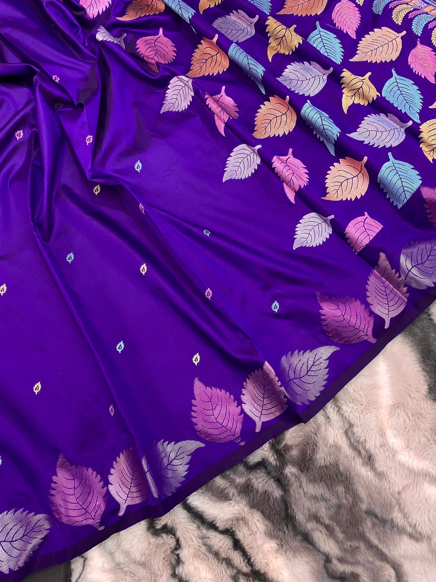 Pure Soft Silk Saree with Colorful Weaving and Leaf Panel Design