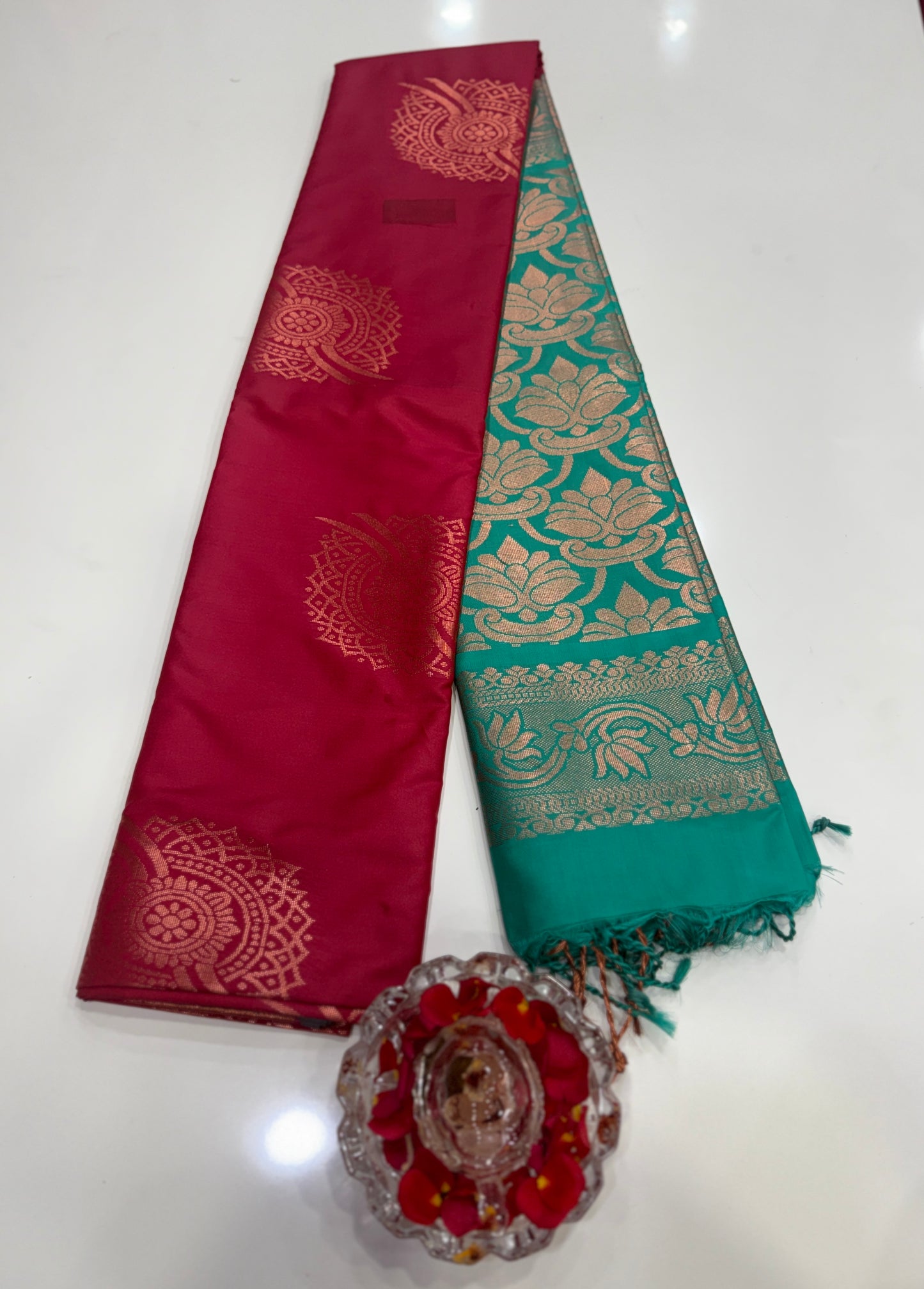 Kanchi Soft Silk Saree with Zari Weaving and Traditional Motifs – Wedding and Festive Wear