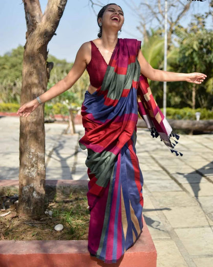 Sico Strip Saree in Cotton Blend Fabric with Blouse Piece – Women’s Daily Wear Saree