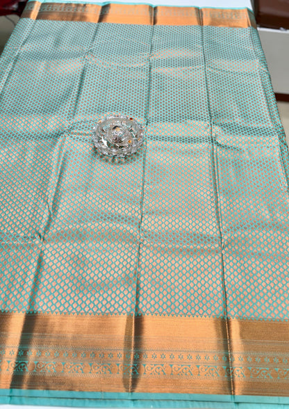Kanchipuram Style Silk Saree with Rich Zari Border – Festive Wear