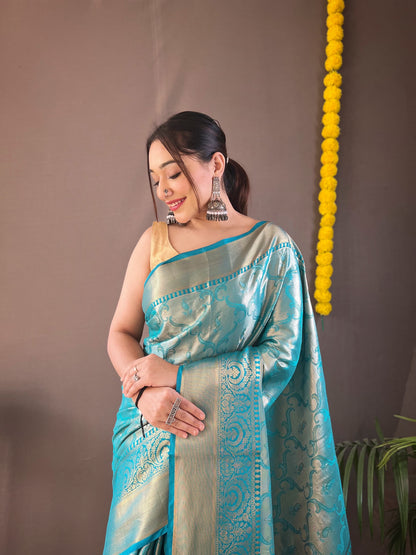 Kanchipuram Silk Saree with Intricate Zari Weaving, Rich Pallu, and Coordinated Blouse