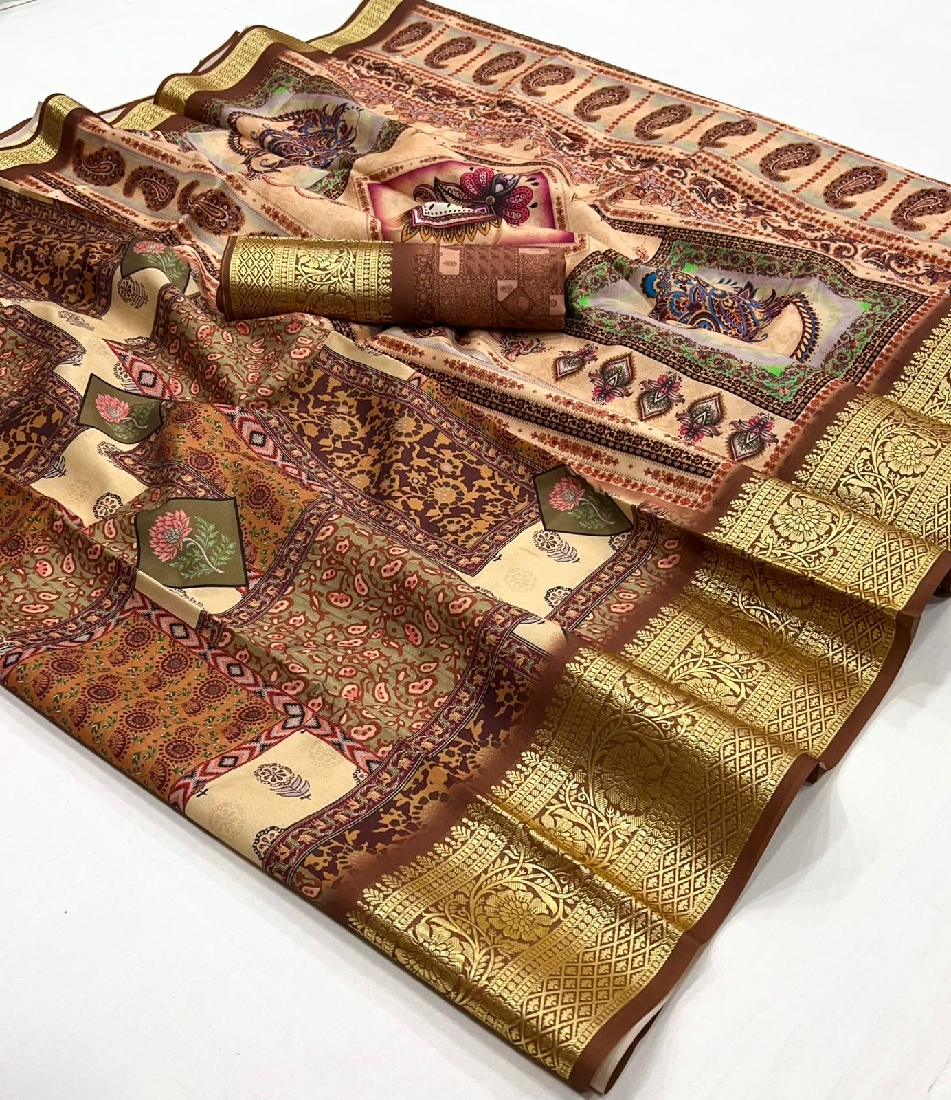 Dola Viscose Silk Saree with Exquisite Printed Design – Elegant Festive Wear for Women