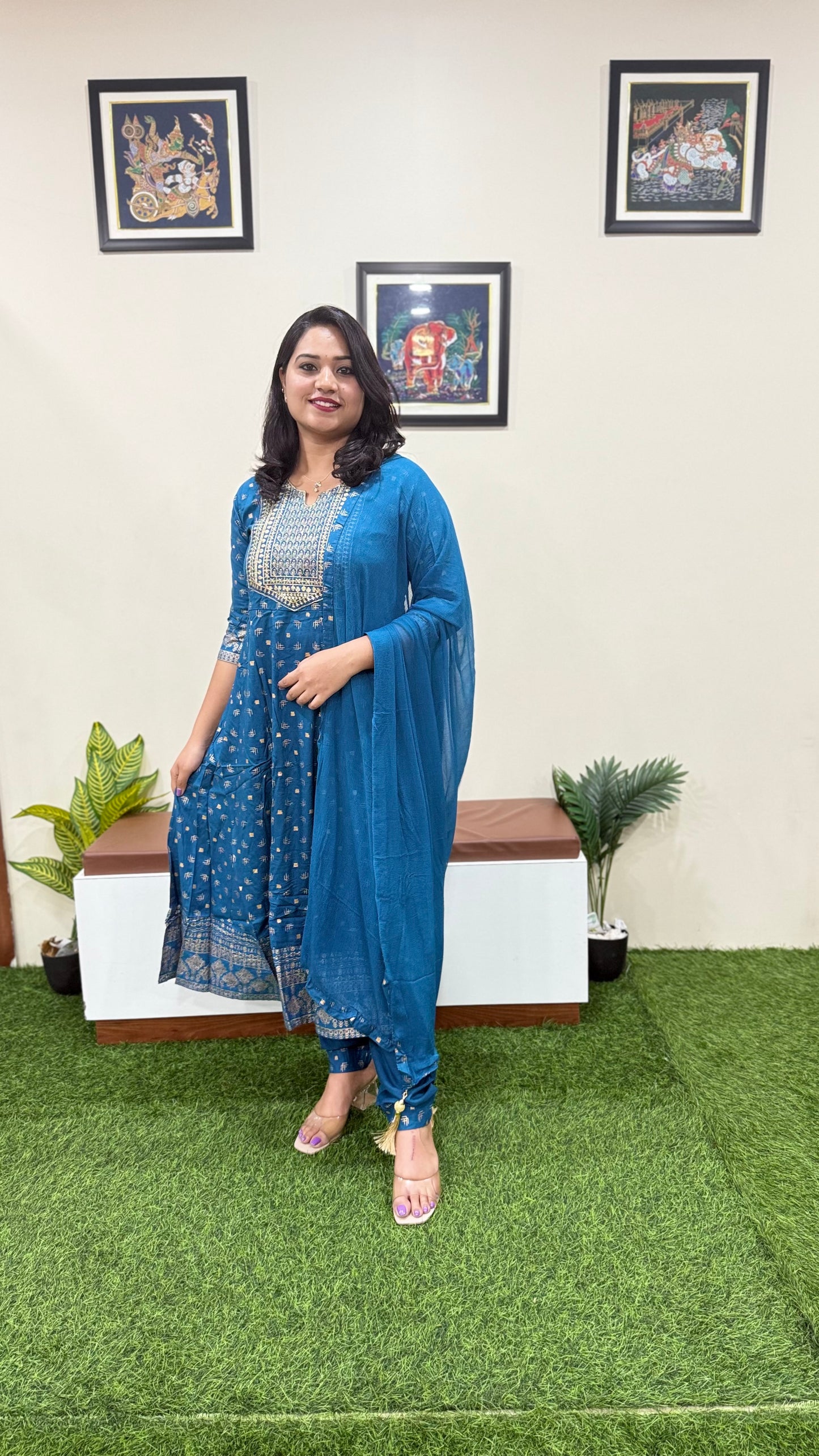 Rayon Kurta Pant Dupatta Set with Foil Print and Zari Sequins Embroidery – Women’s 3-Piece Outfit