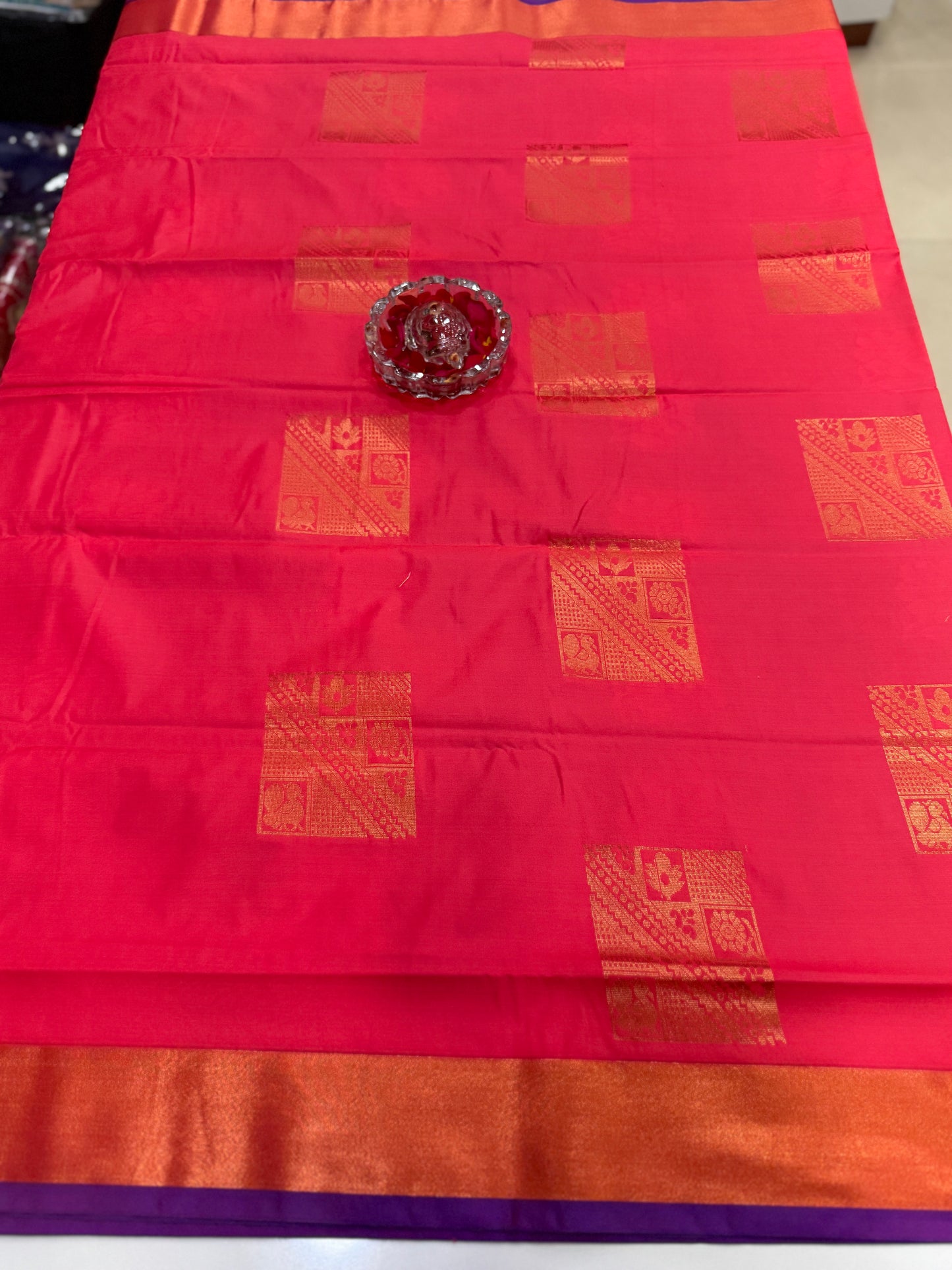 Kanchi Soft Silk Saree with Zari Weaving and Traditional Motifs – Wedding and Festive Wear