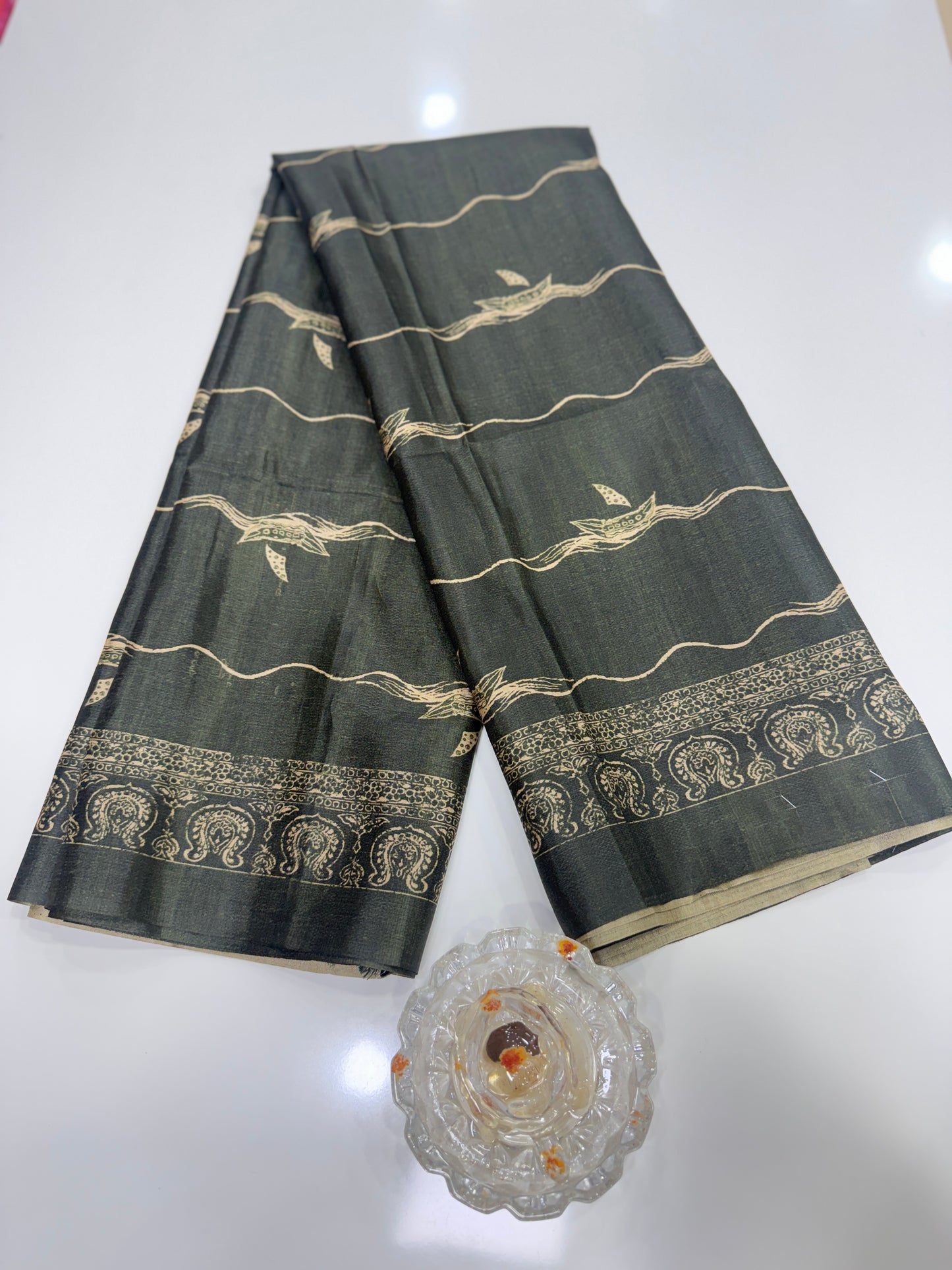 Semi Tussar Silk Saree with Ethnic Print Border and Tassel Pallu, Sea & Ships Print