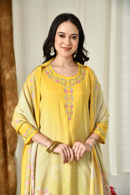 Women’s Muslin Kurta Set with Zari Work, Pants, and Dupatta – Light Pastel Shades in M to 3XL