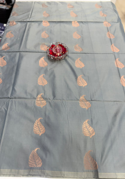 Soft Silk Sarees with Zari Work and Contrast Borders for Women – Festive and Traditional Wear