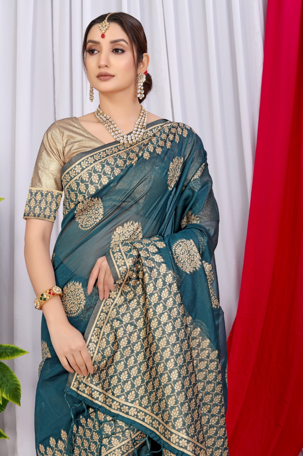 Organza Silk Zari Weaving Saree with Golden Butties, Silver Zari Pallu & Brocade Blouse