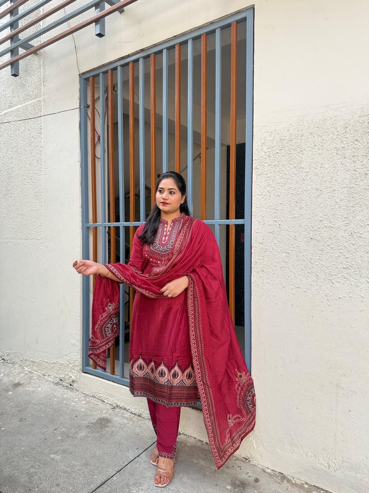 Pure silk suit set for women with cotton lining, embroidered kurta pant dupatta, festive stitched design