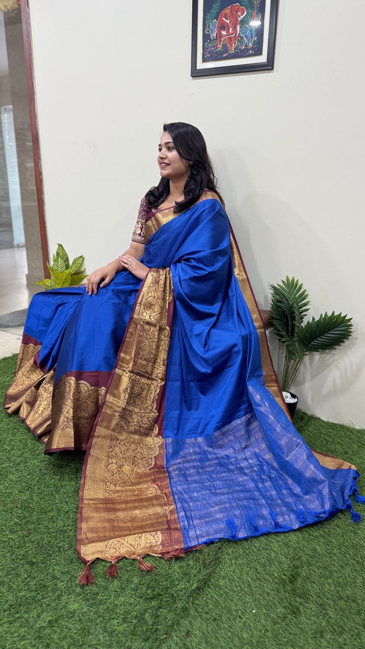 Kanjivaram Narayanpeth Silk Saree with Mor Designer Border and Contrast Pallu – With Blouse Piece