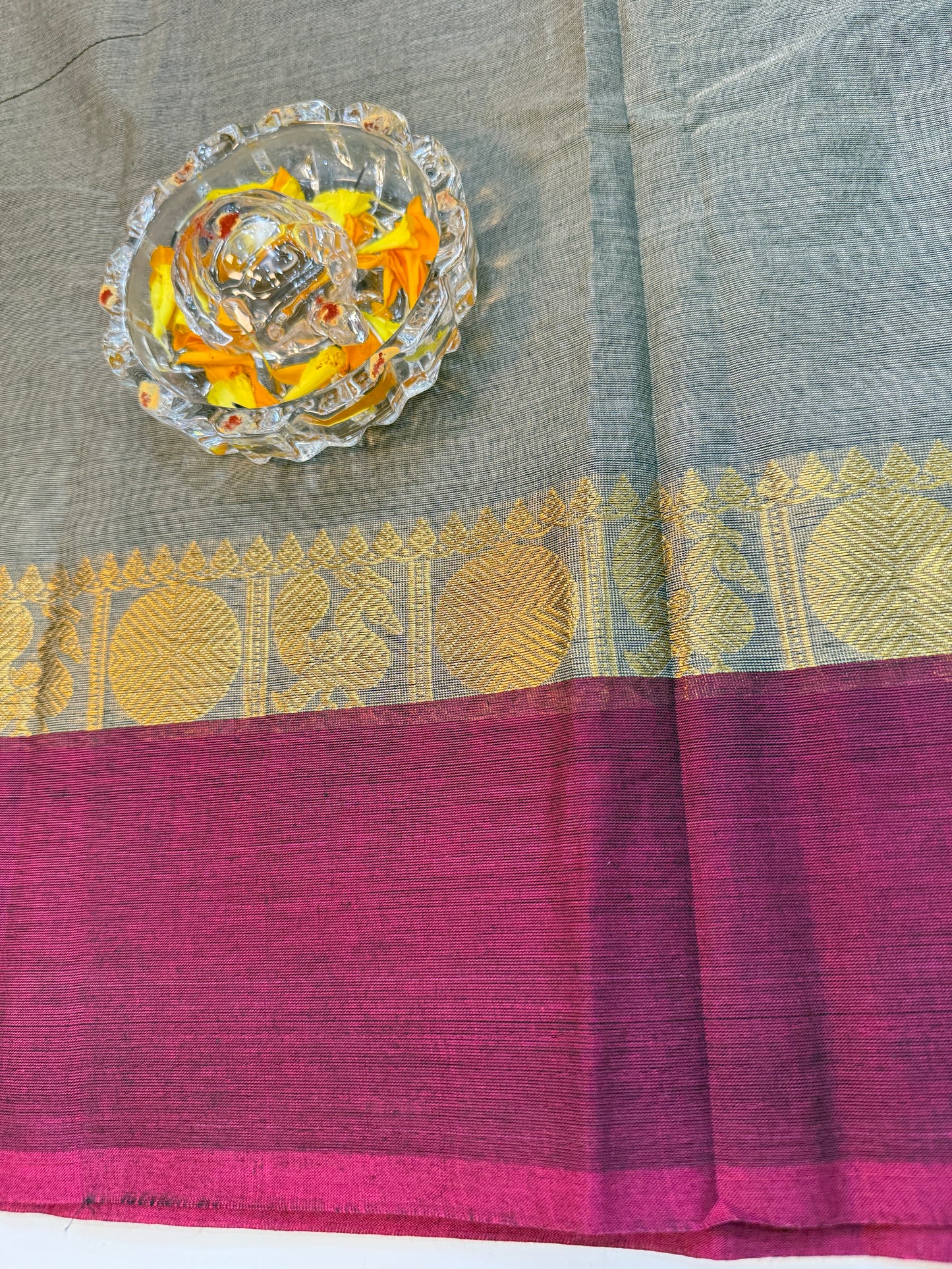 Chettinad Pure Cotton Saree with Zari Border – 80 Count, 20 Colours, 5.5m Length