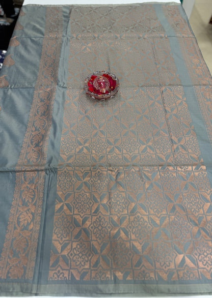 Soft Silk Sarees with Zari Work and Contrast Borders for Women – Festive and Traditional Wear