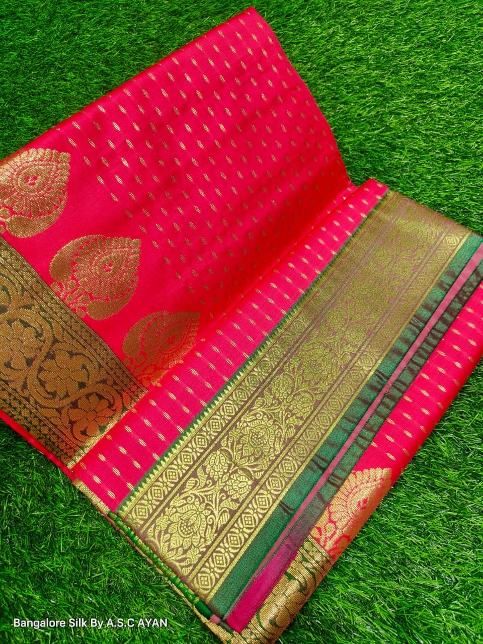Bangalore Silk Saree with Pure Velvet Touch, Dual Tone Colour & All-Over Chunri Butta Design