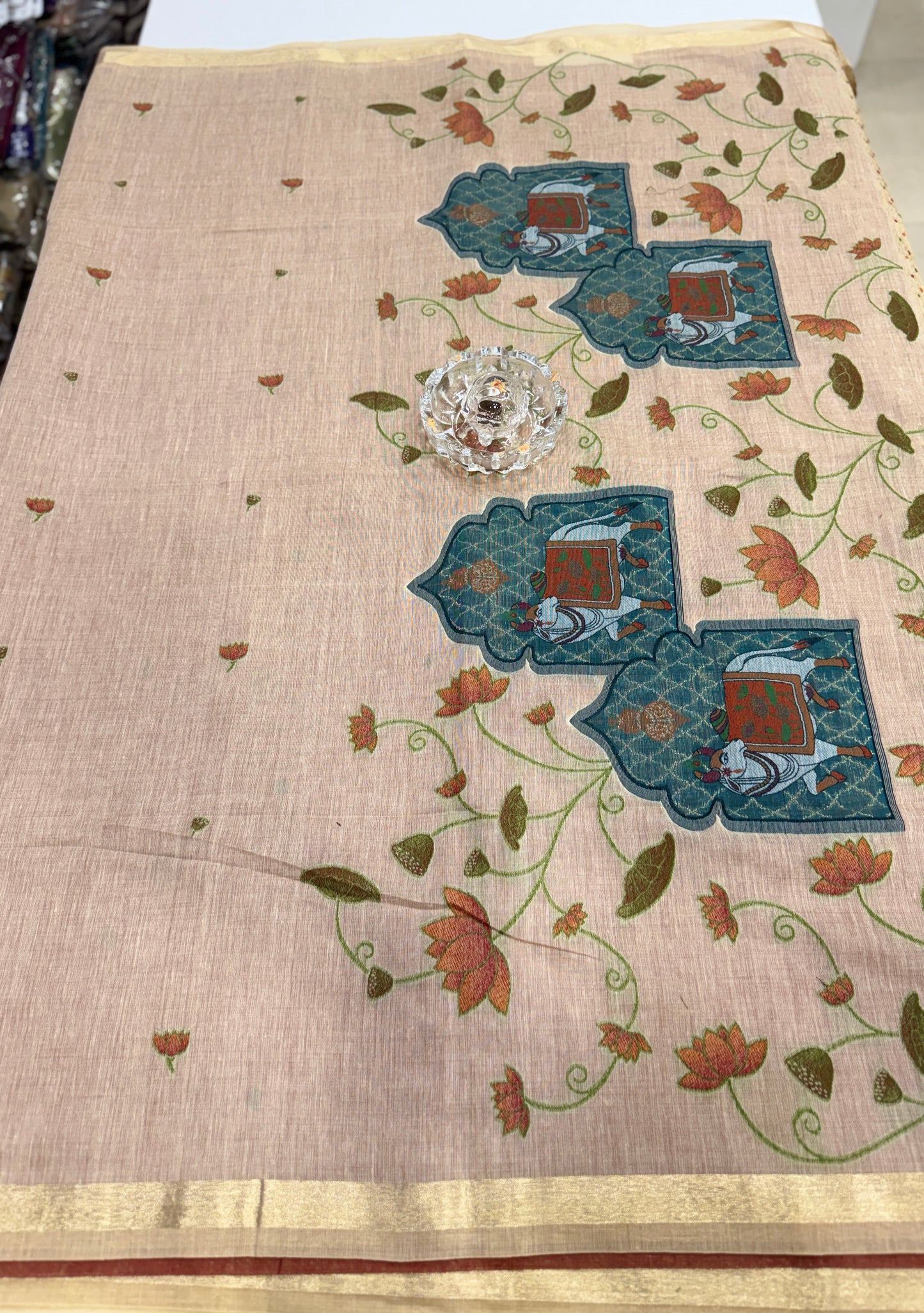 Munga Cotton Handloom Pichwai Saree for Women with Woven Border and Tassel Pallu – Soft Lightweight Traditional Wear