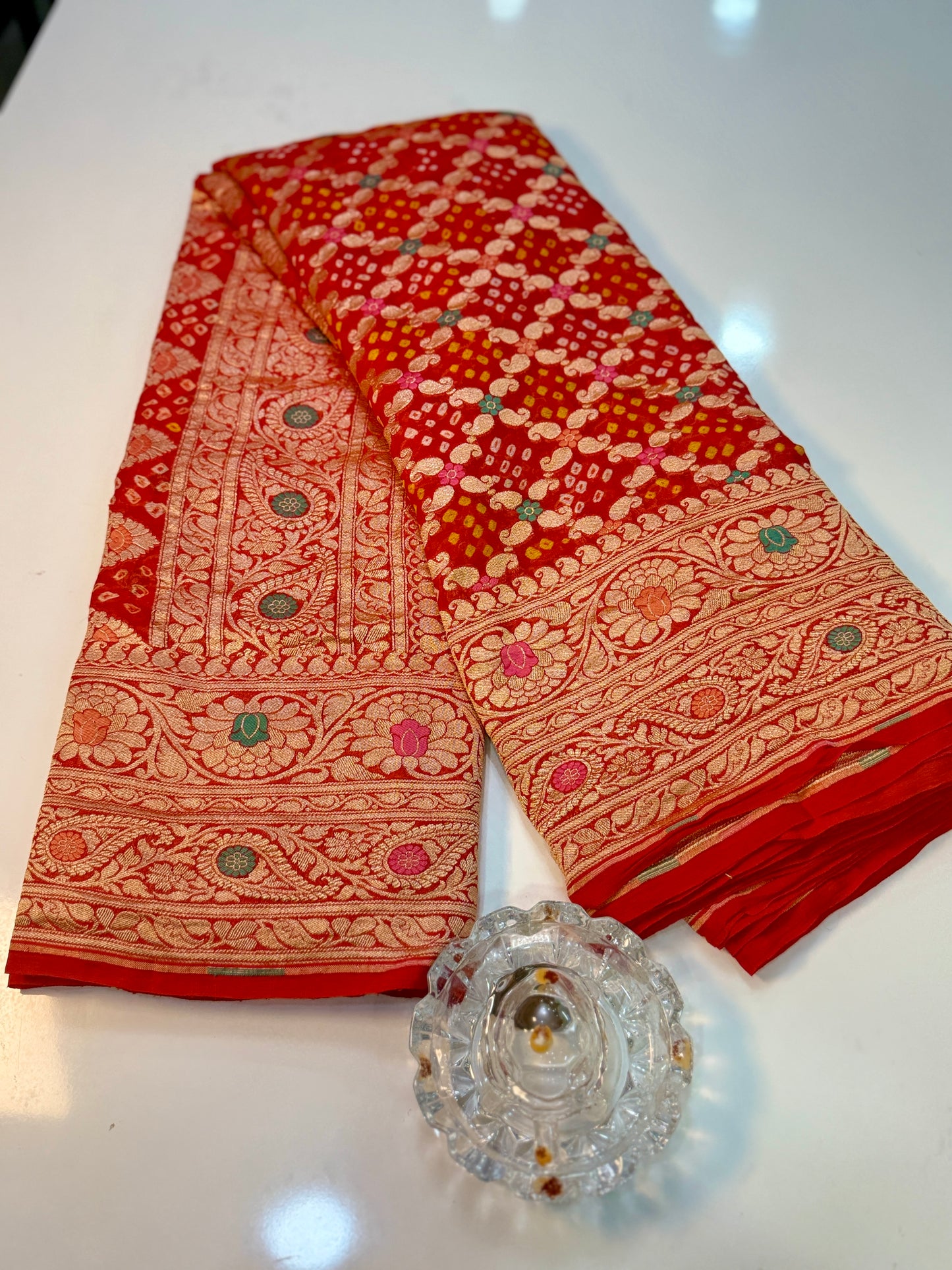 Banarasi Pure Georgette Bandhani Saree with Golden Zari Jaal and Meenakari Work – Bridal Wear