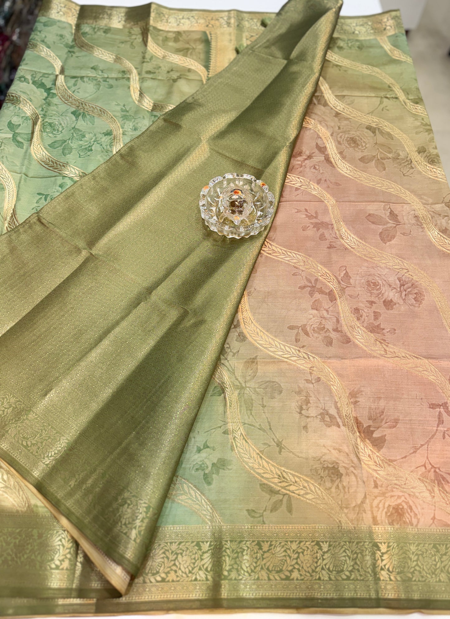 Bamboo Silk Floral Printed Saree with Rich Decorative Pallu, All Over Rich Leheriya Pattern