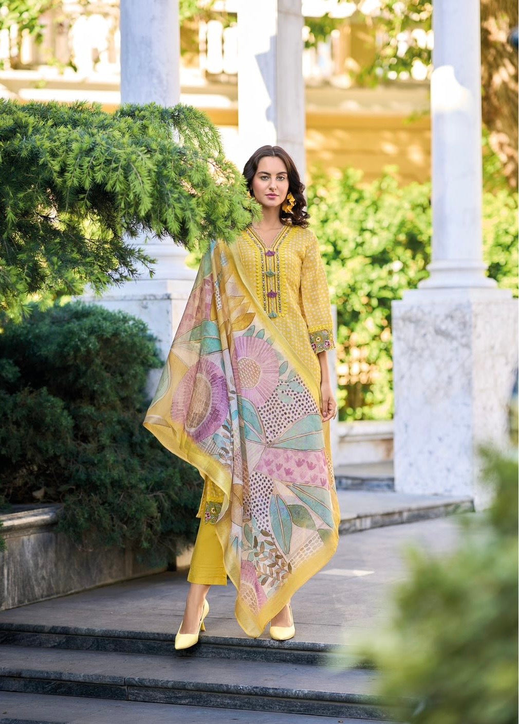 Pure Linen Kurti Pant Set with Zari Digital Print Dupatta – Pakistani Style Women’s Ethnic Wear