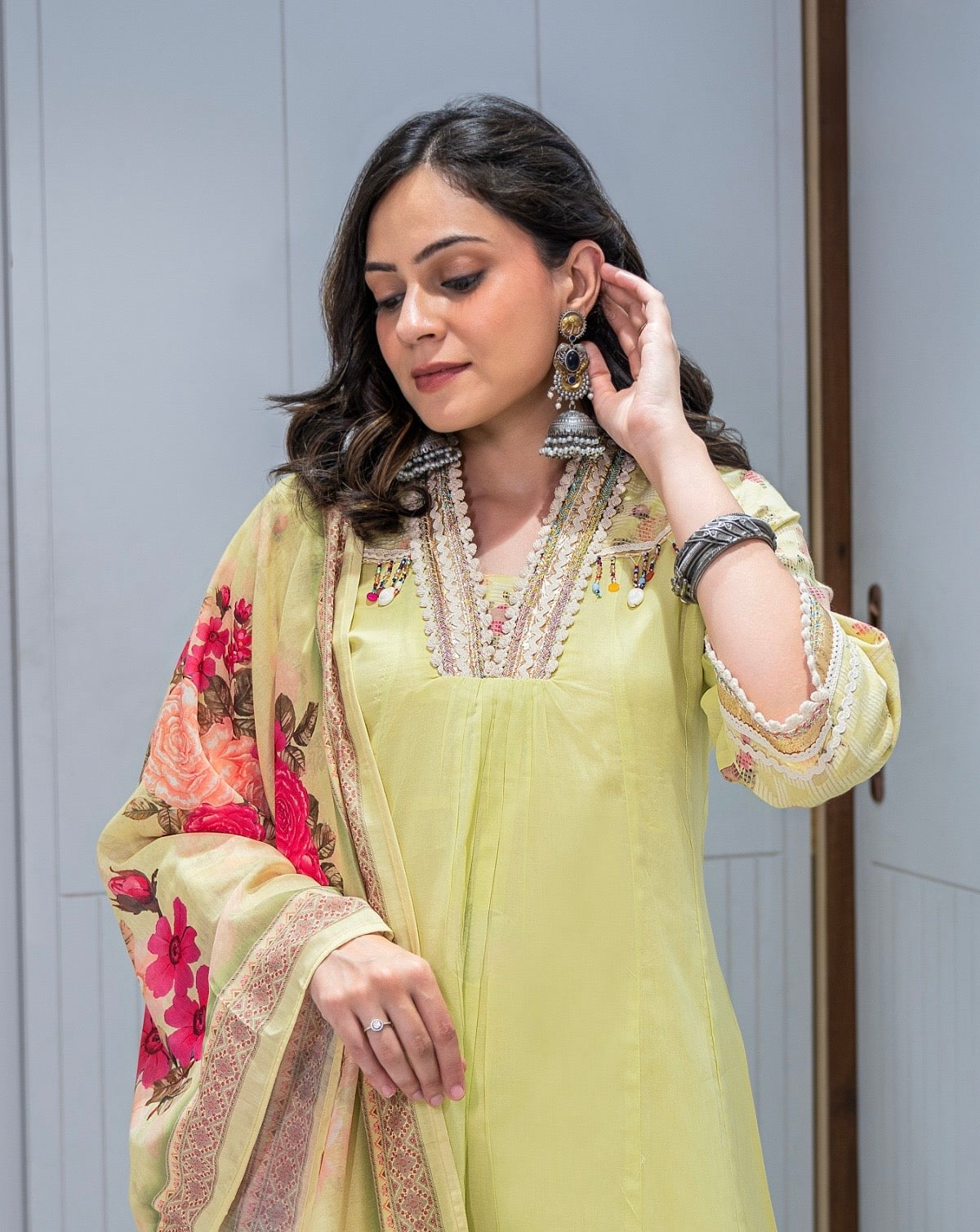 Anarkali Kurta Set in Mul Cotton with Jacquard and Lace Work – Kurti Pant Dupatta Set for Women