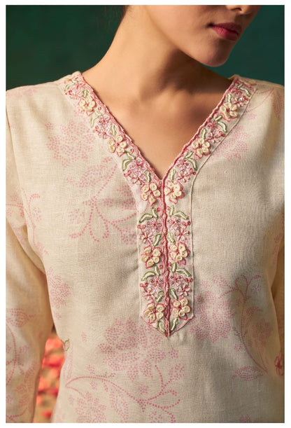 Linen Kurta Pant Dupatta Set with Embroidery and Scalloped Detailing for Women