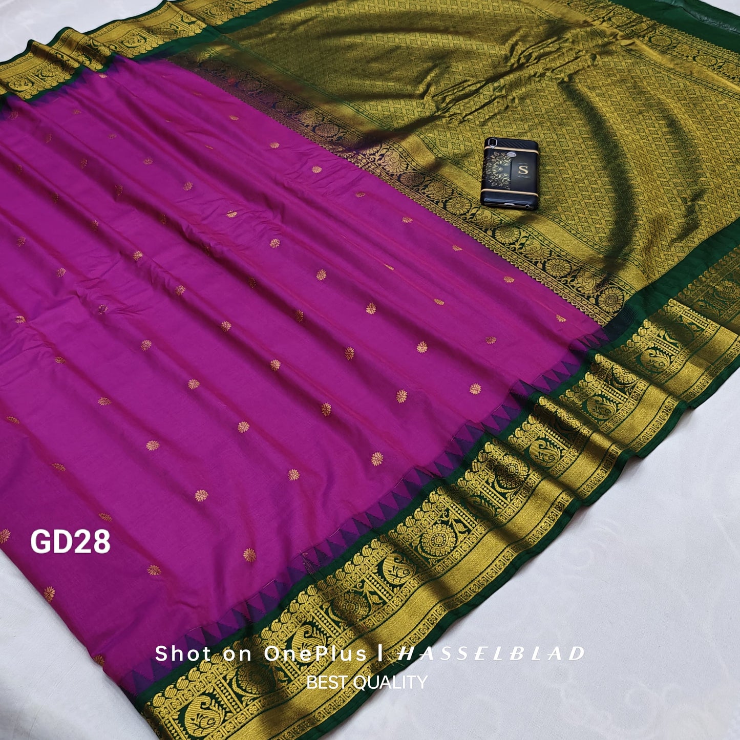 Gadwal Silk 80/20 Saree with Zari Border and Blouse Piece for Women