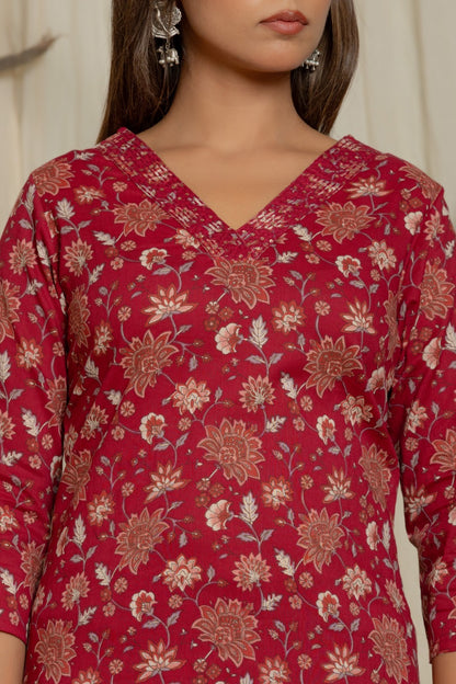 Maroon Printed Cotton SKD Set with Sequin & Thread Neck Embroidery – Plus Size – Sizes 46 to 52