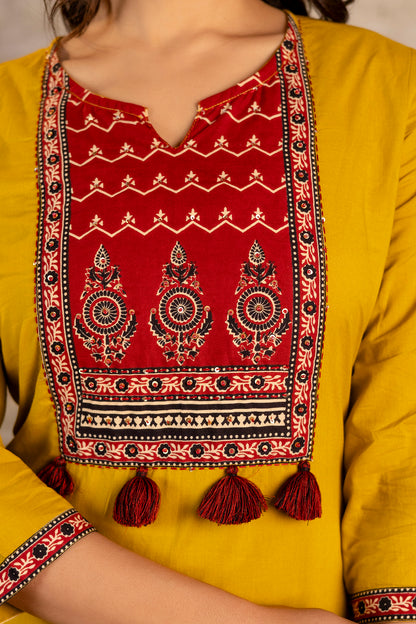 Pure Cotton Printed Kurti Pant Dupatta Set for Women