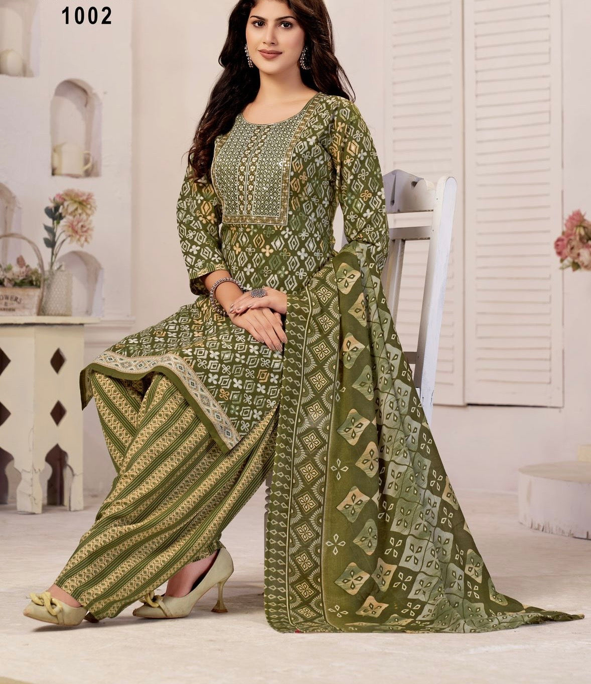 Muska Cotton Embroidered Kurta Patiala Suit Set with Malmal Dupatta for Women