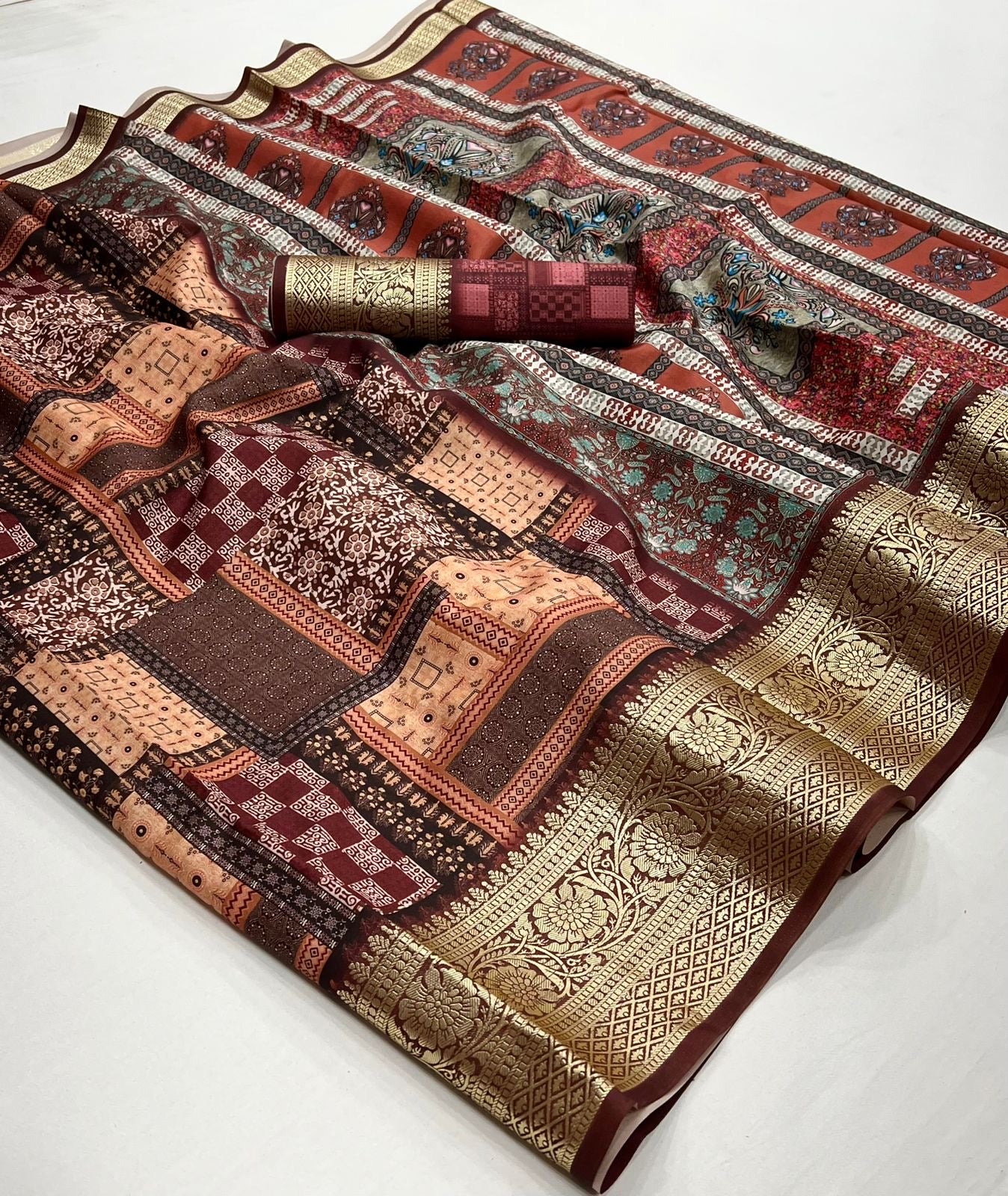 Dola Viscose Silk Saree with Exquisite Printed Design – Elegant Festive Wear for Women