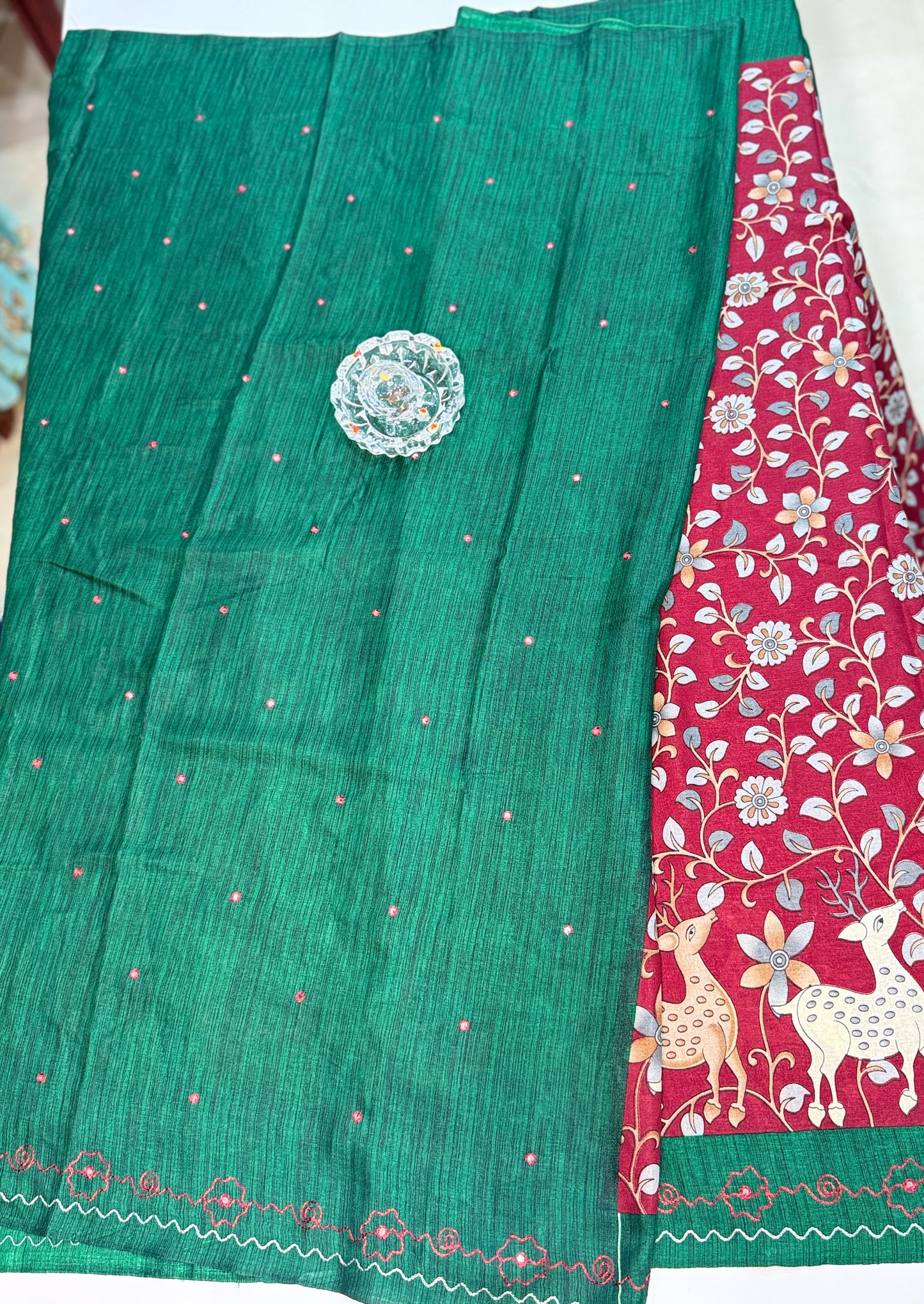 Victoria Cotton Silk Saree with Deer and Floral Print – Lightweight Traditional Cotton Silk Saree for Women