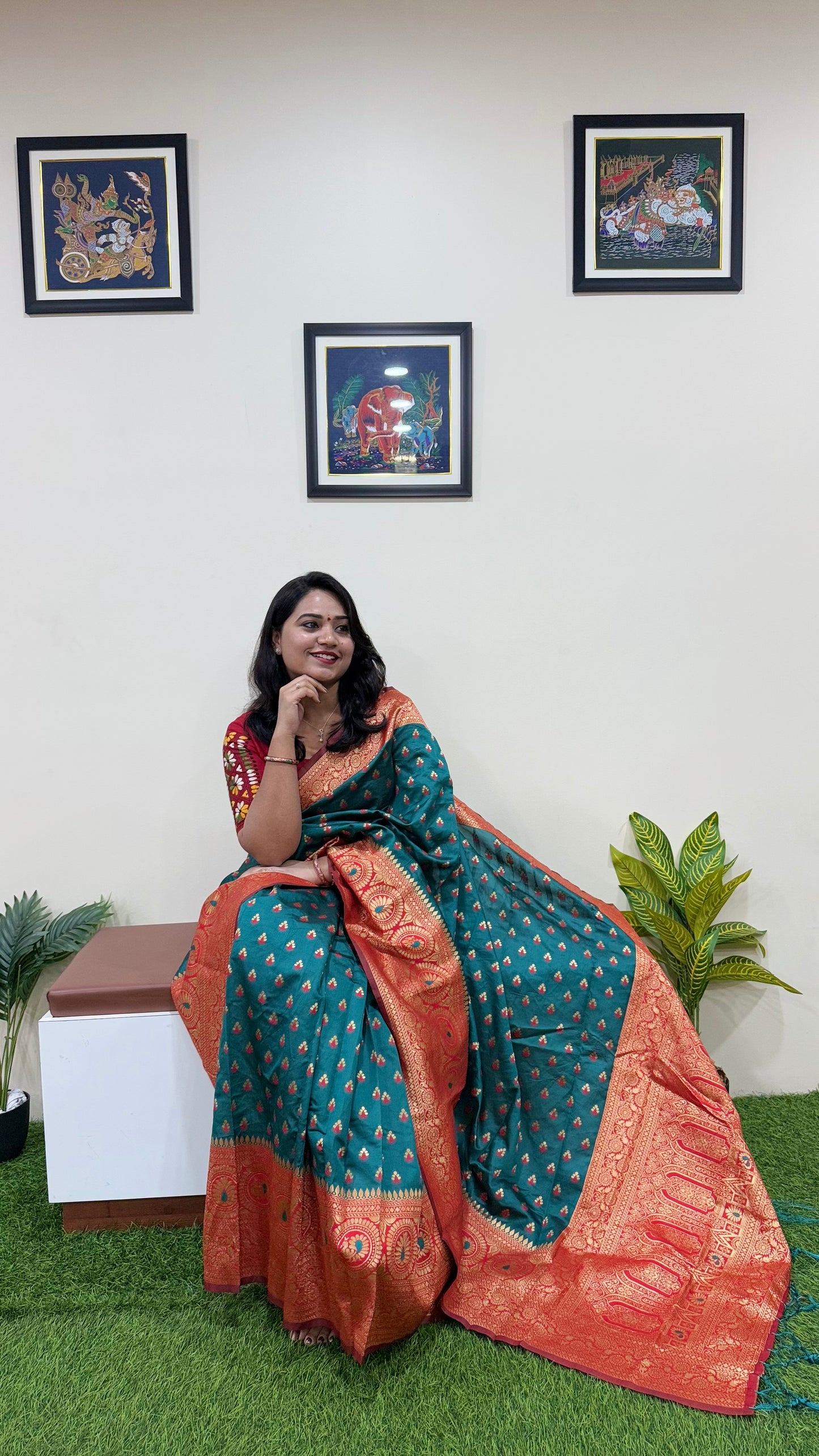 Banarasi Silk Blend Saree with Zari Woven Buttis and Contrast Red Pallu – Green Festive Wear