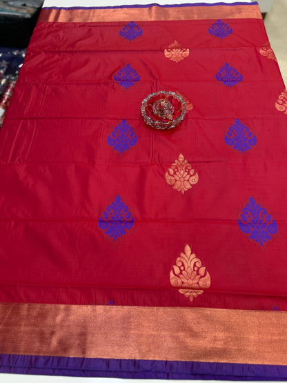 Kanchi Soft Silk Saree with Zari Weaving and Traditional Motifs – Wedding and Festive Wear