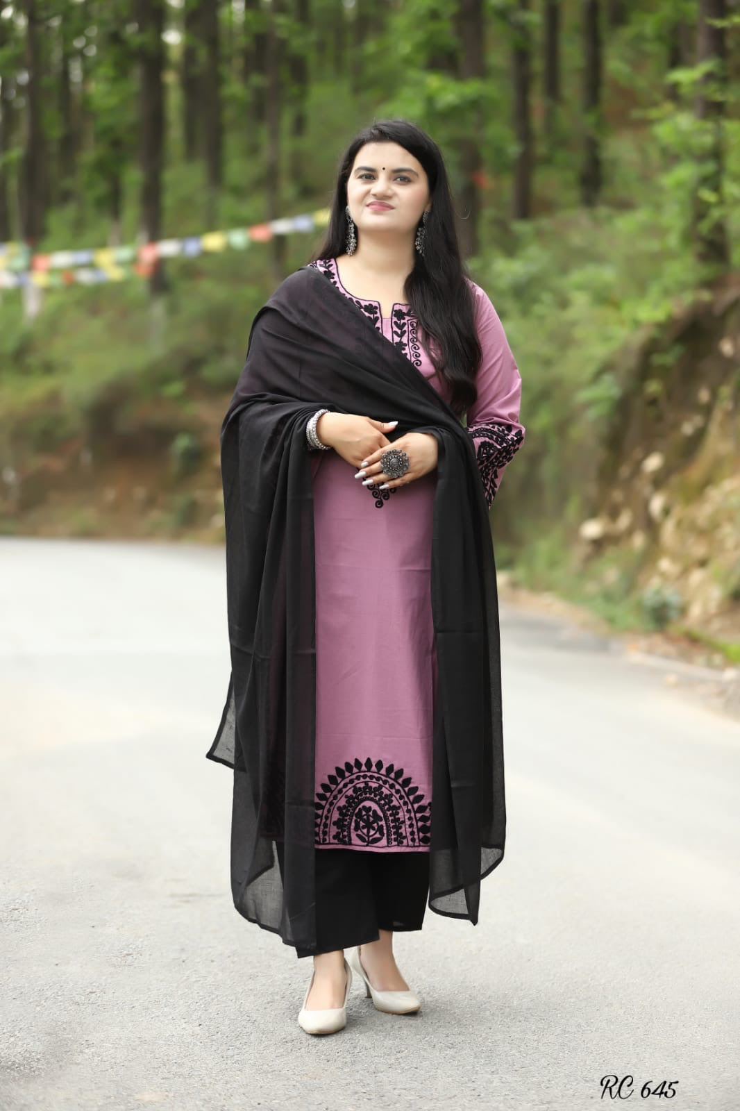 Embroidered Cotton Kurti Pant Dupatta Set for Women with Designer Sleeves – Sizes 38 to 46
