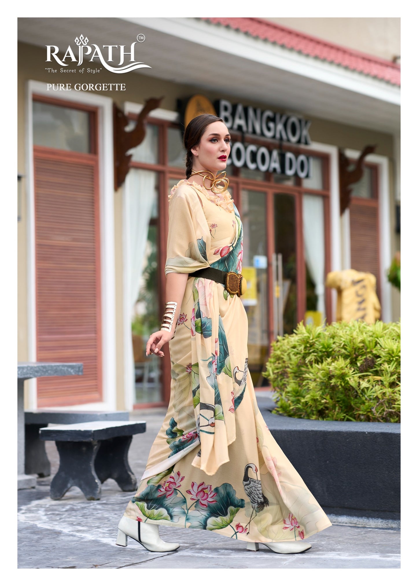 Pure Georgette Saree with Exclusive Digital Prints – Women’s Festive and Party Wear