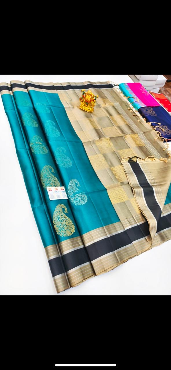 Pure Soft Silk Handloom Saree for Women – Double Warp, Borderless Design with Gold Zari and Contrast Blouse