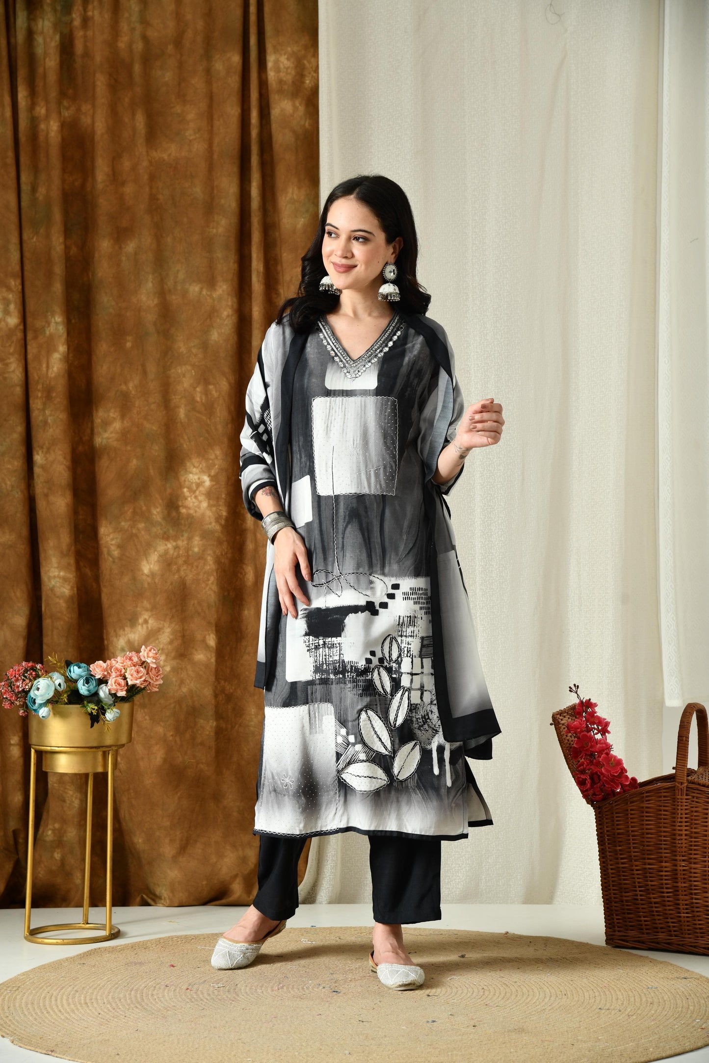 Women's Muslin Handwork Kurta Pant Dupatta Set with Lining – M to XXL