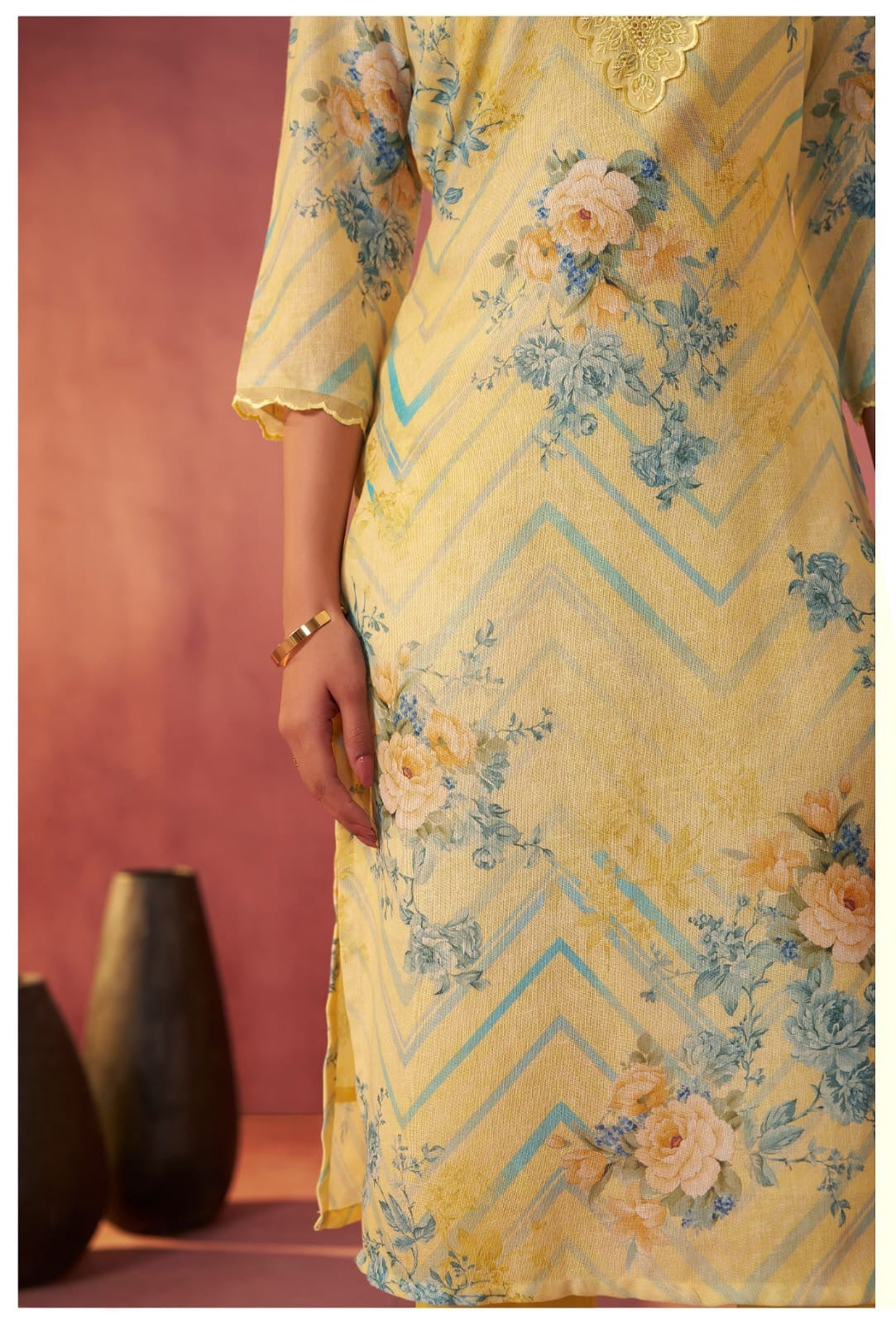 Linen Kurta Pant Dupatta Set for Women – Lightweight and Breathable Ethnic Wear