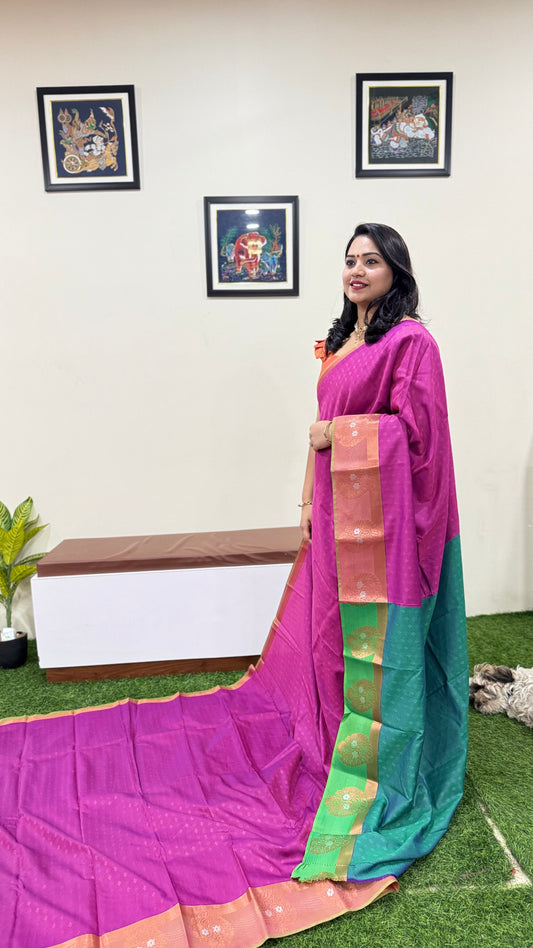 3D Emboss Soft Silk Saree with Contrast Chitt Pallu and Running Blouse – Art Silk Collection