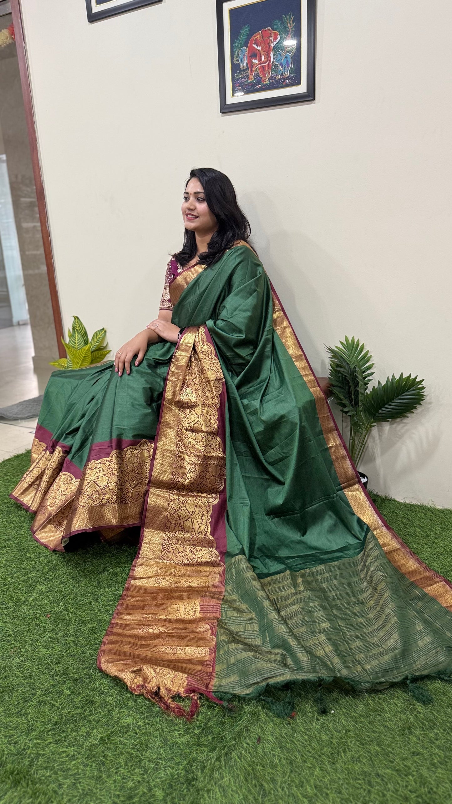 Kanjivaram Narayanpeth Silk Saree with Mor Designer Border and Contrast Pallu – With Blouse Piece