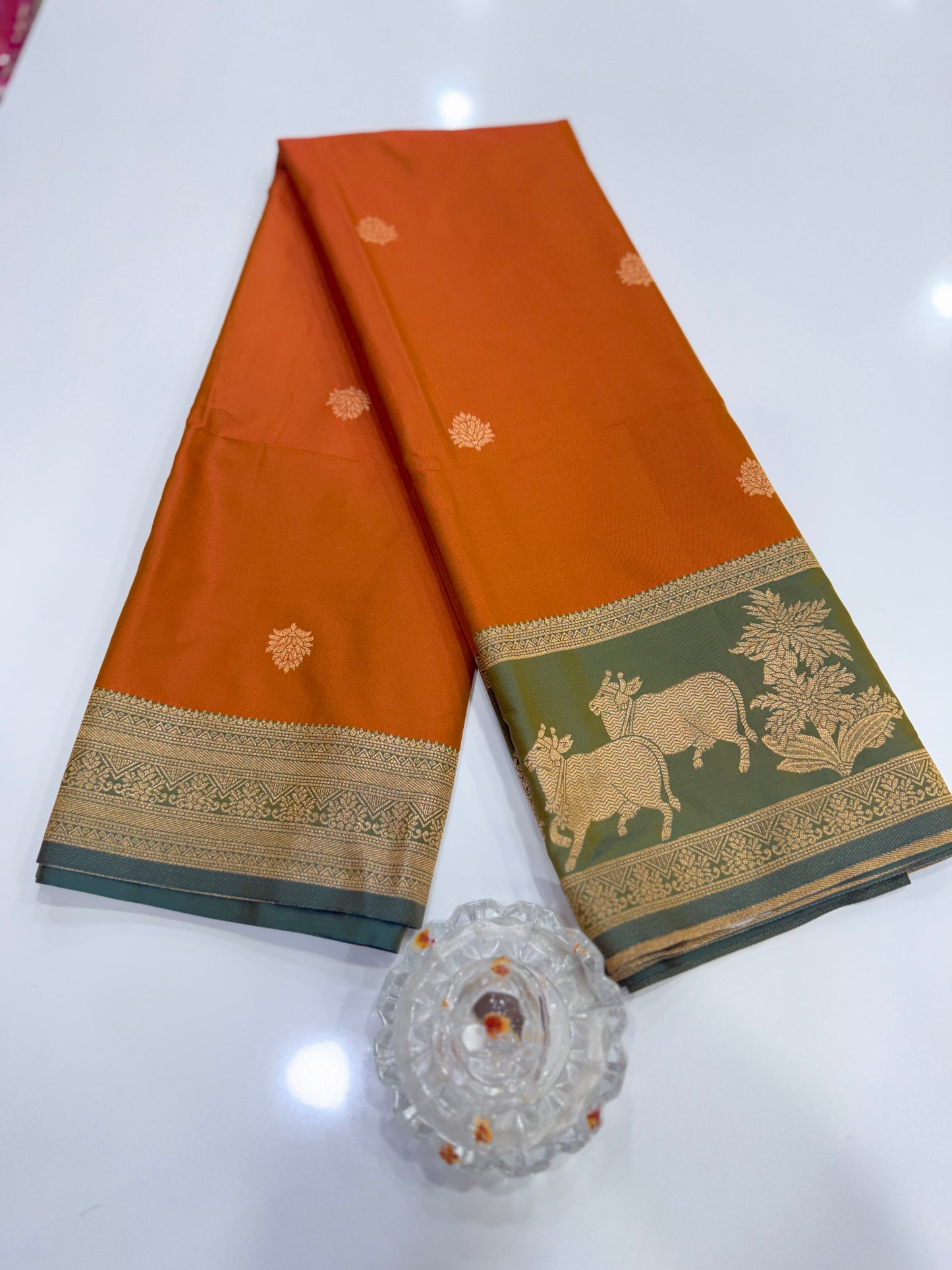 Handloom styled Silk Pichwai Saree with Woven Border and Contrast Blouse