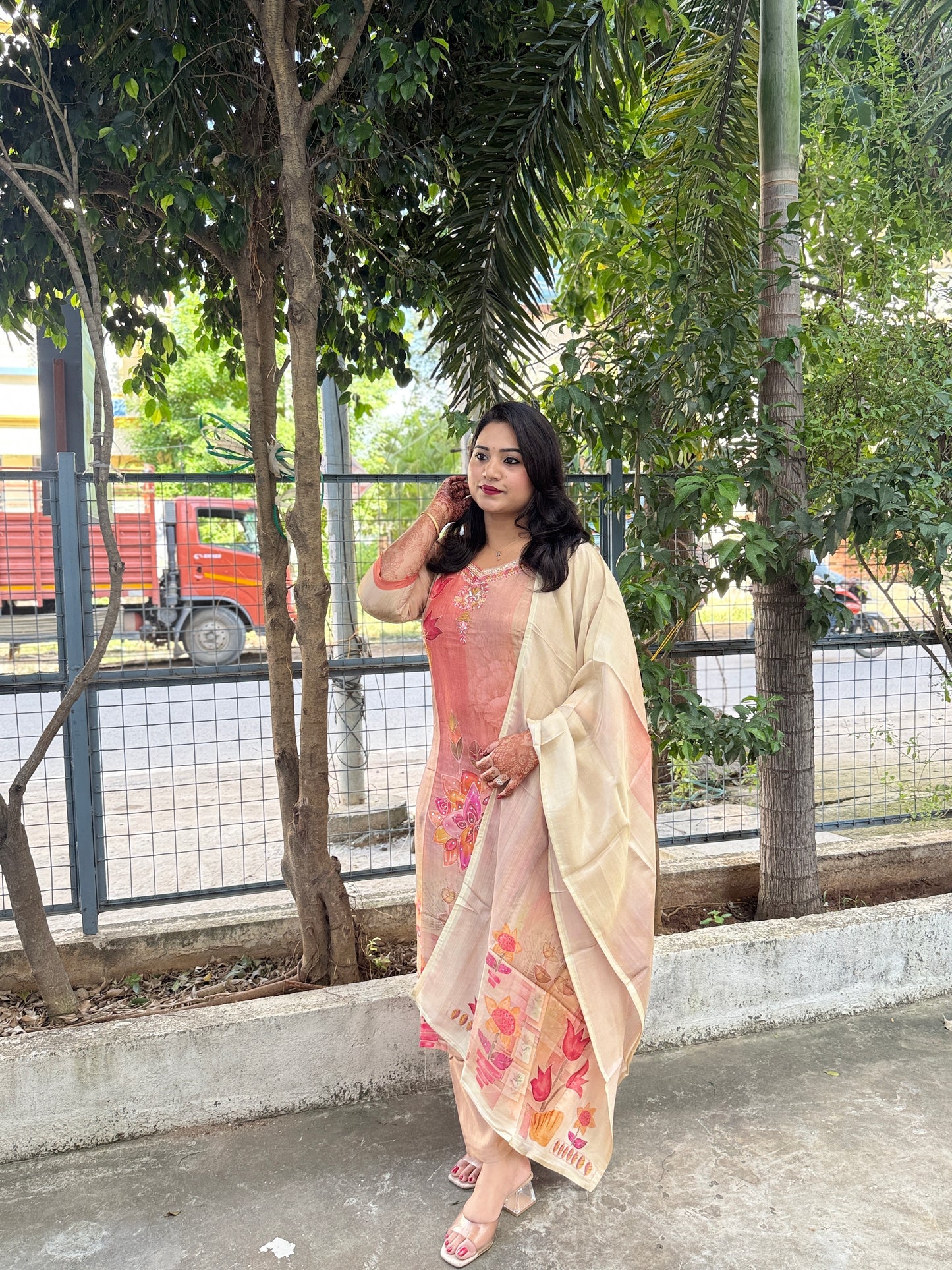 Pure Tissue Shimmer Kurta Set with Digital Print and Handwork – Kurti Pant Dupatta Set for Women