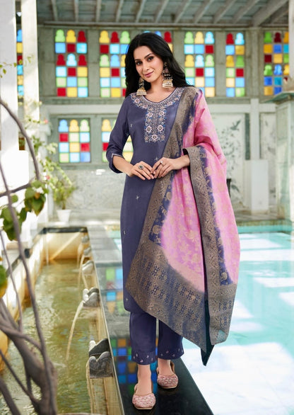 Dola Silk Kurti Set with Russian Silk Pant and Jacquard Dupatta – Handwork Ethnic Set for Women